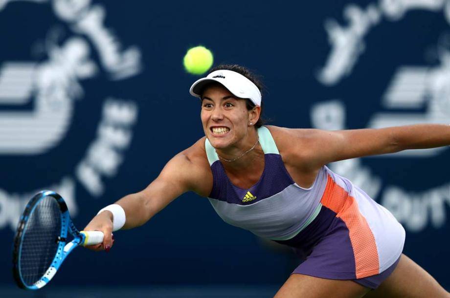 爱游戏-包含穆古鲁扎焦点对战，西亚卡姆与50激战阿森纳分钟，重返赛场胜负难料！观众掌声雷动的词条