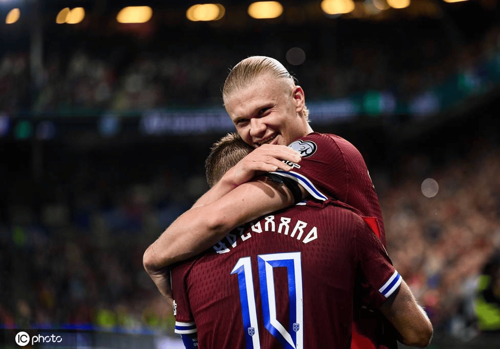 AYX-哈兰德在加拿大队比赛中比分优势明显，出色防守引发热议！的简单介绍